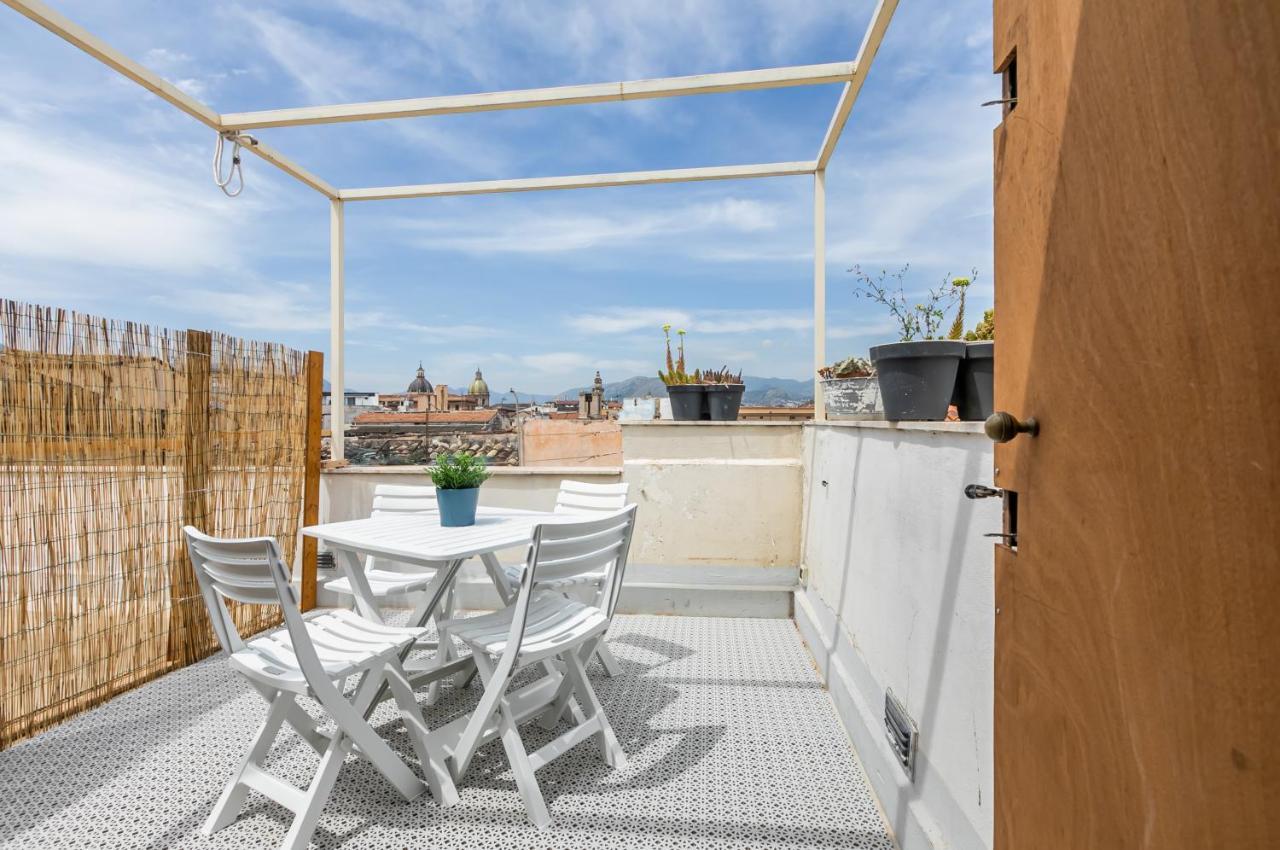 Vucciria Central Flat With Small Terrace Palermo Ngoại thất bức ảnh